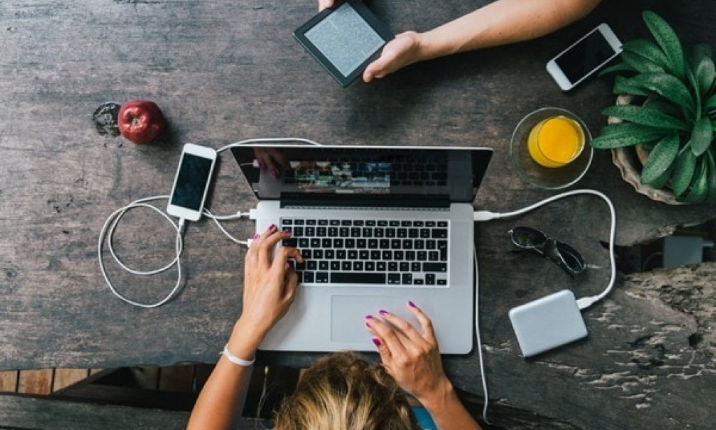 Few Easy Tricks For Freelancing