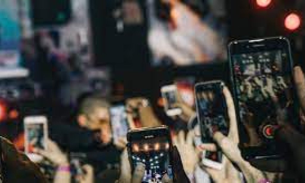 Unveiling the Mobile Revolution: Exploring the Profound Impact and Influence of Mobile Phones