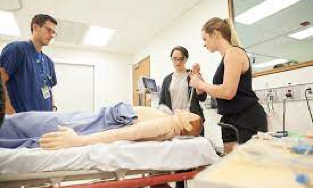 How to help AI in Healthcare