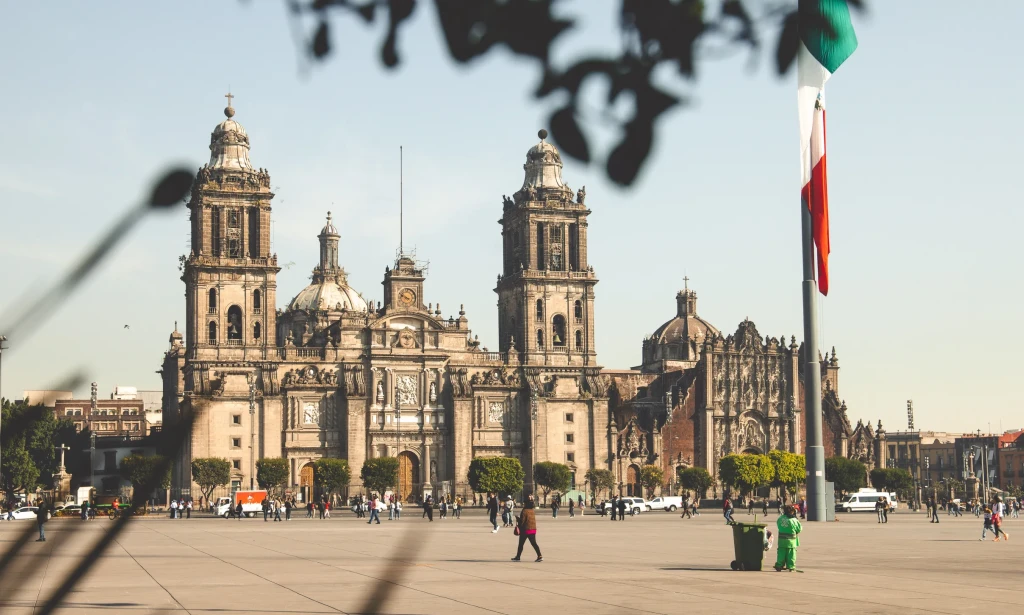 The Kaleidoscope of Information: A Lively Excursion Through Schooling