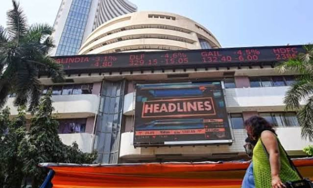 Stock Market Today: Sensex Rises Marginally; Nifty Around 21,650 Amid Volatility. Reliance Gains 2.5%