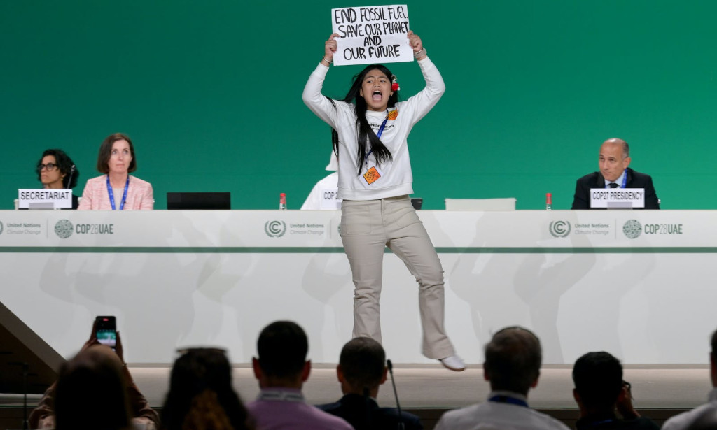 Reboot Your 2024: 5 Unconventional Ways to Fuel Your Health Goals