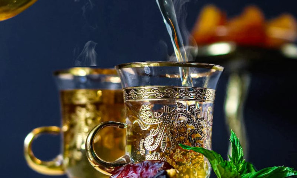 The Nectar of Digestion: A Comprehensive Guide to Healthy Drinks for Stomach Wellness