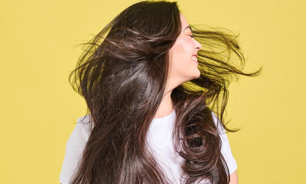 12 Best Dandruff Shampoos Are Used In Pakistan |How We Choose the Best Dandruff Shampoo
