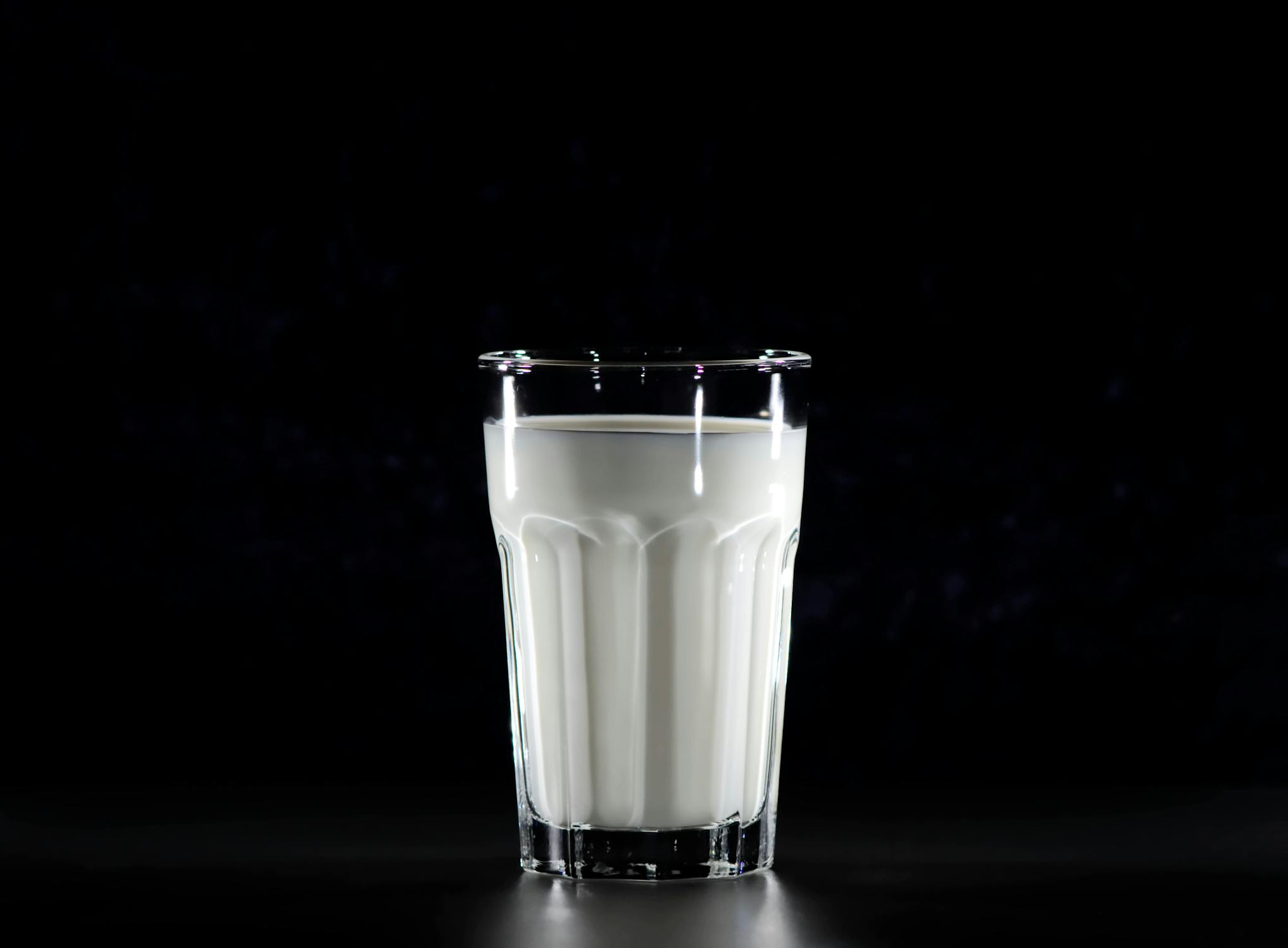 Glass of pure milk