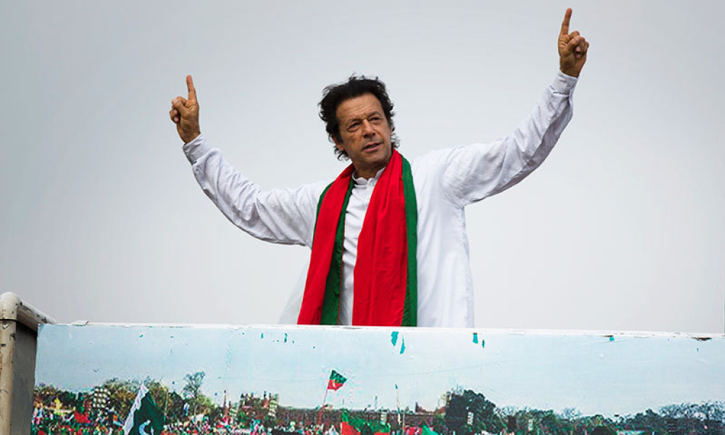 The Struggle of Imran Khan vs. Other Politicians in Pakistan: A Comparative Analysis