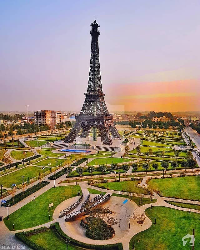 Eiffel tower Pakistan