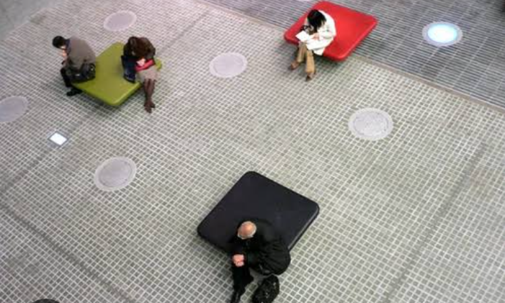 * The angles of thinking are changing, I don't know why I am reminded