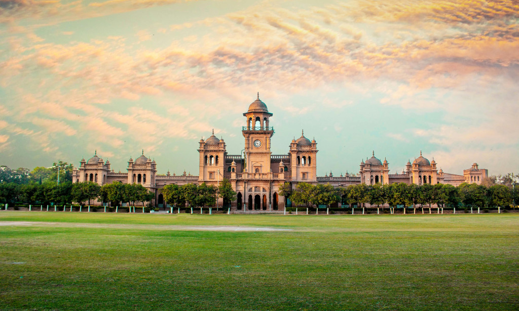 Peshawar: Divulging the Antiquated Fortunes of the Silk Street