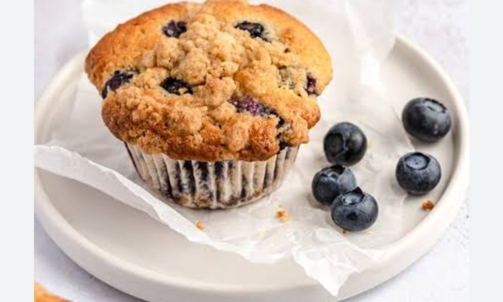 How to make a yummy,scrumptious and most tasty berry muffins