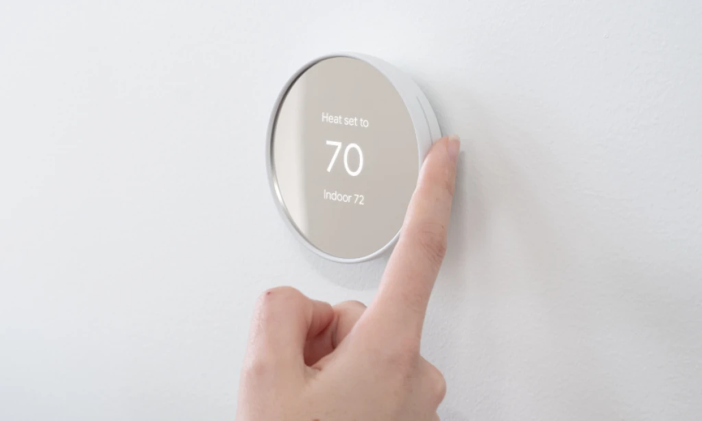 "Smart Thermostats: A Comprehensive Review of the Best Options on the Market"