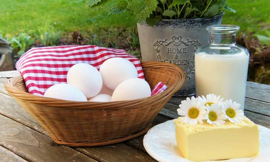 Supporting Bone Strength: Vitamins and Minerals for Healthy Bones