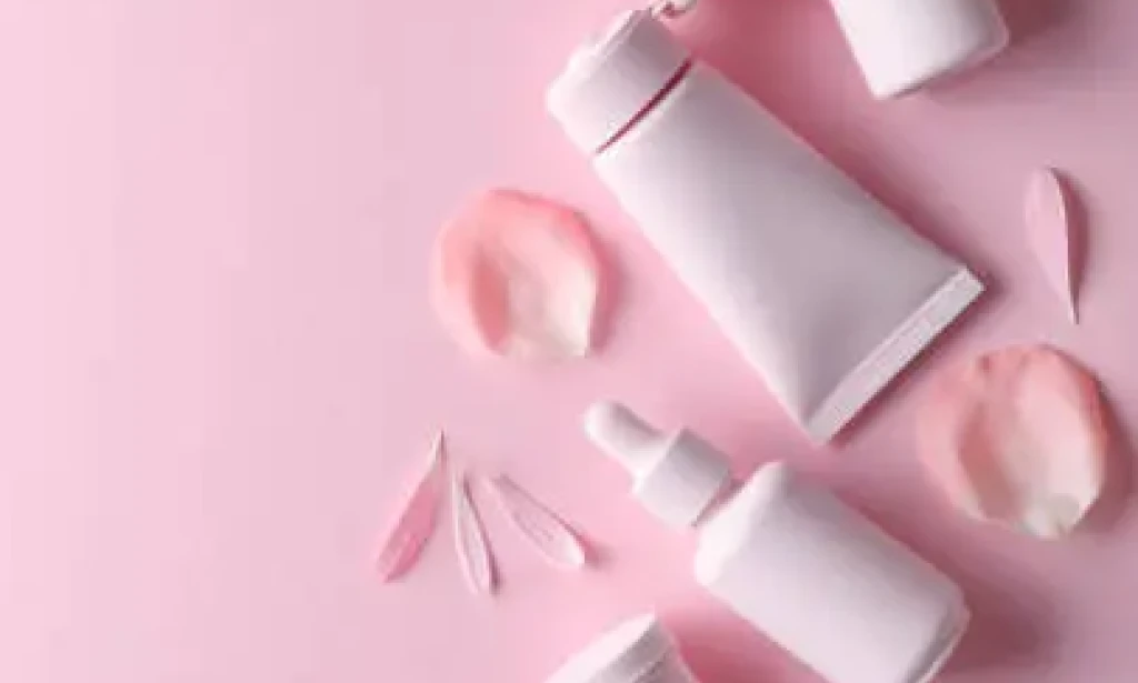 Clean Beauty Revolution: Top Natural Products to Try in 2024