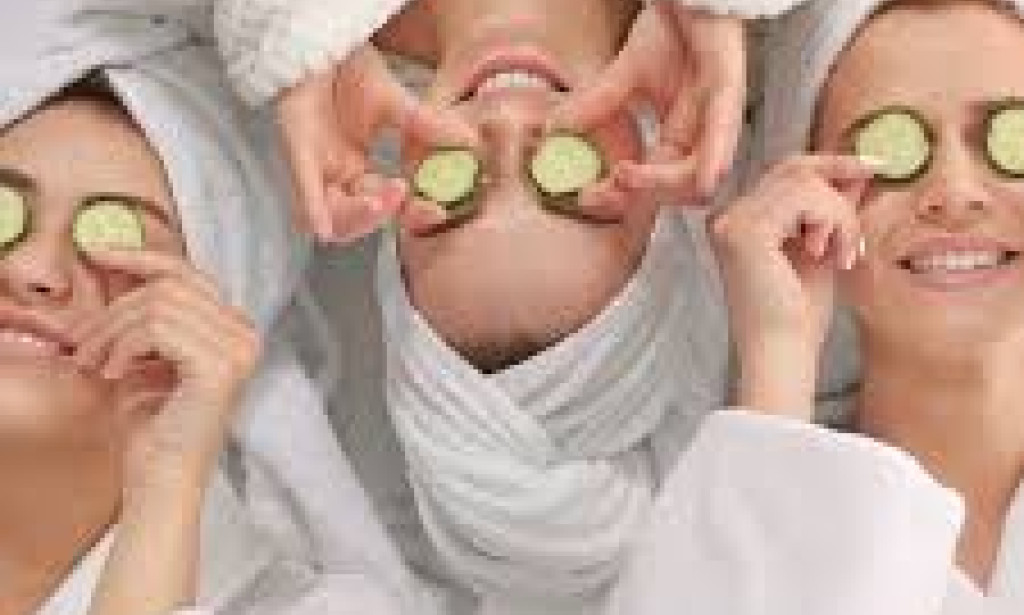 Top Beauty Tips to Enhance Your Natural Glow Effortlessly a natural glow effortlessly.