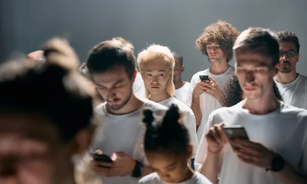 How Students Can Improve Their Communication Skills and personal settings.