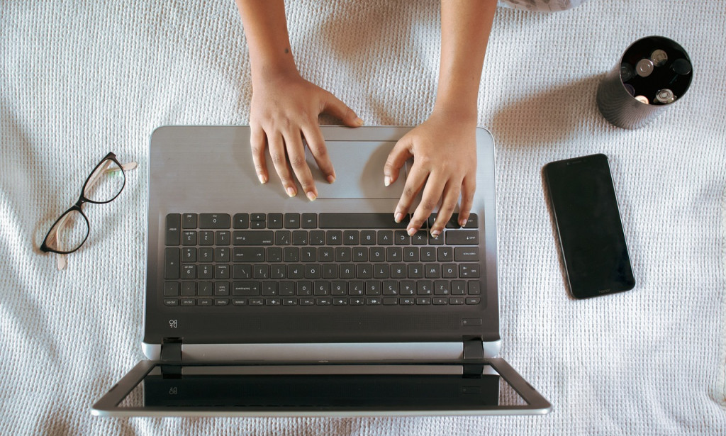 Streamlining Your Daily Routine: Life Hacks for Productivity