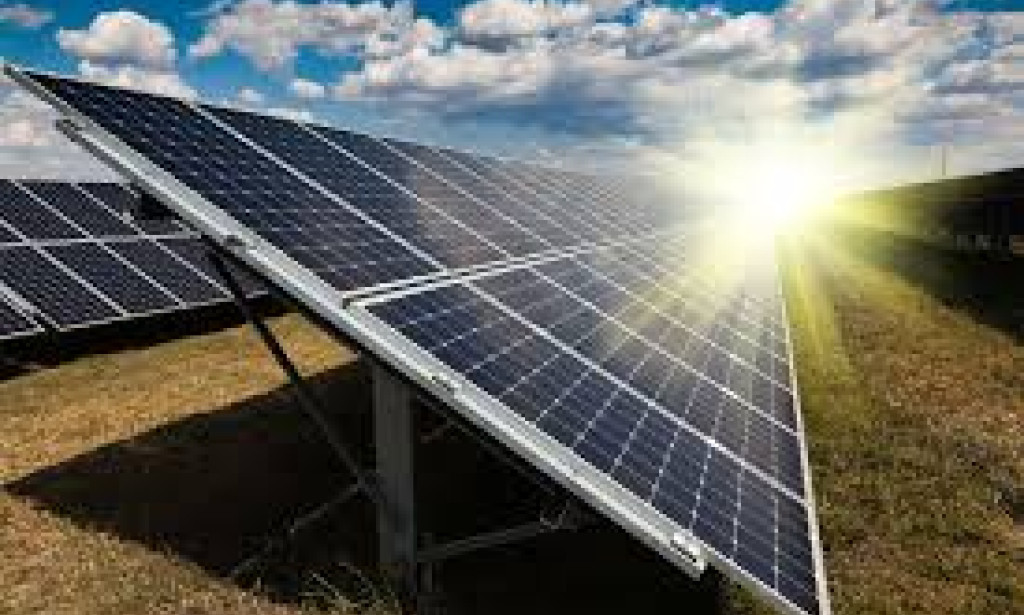 Identifying High-Quality Solar Panels Through Electrical Parameters