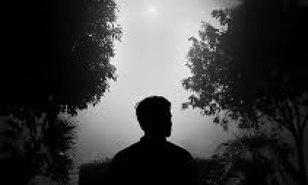 The Whispering Walls of Lahore  In the heart of old Lahore, where the aroma of spicy food mingles with the echoes of centuries past, there stood a forgotten haveli on a quiet lane near Delhi