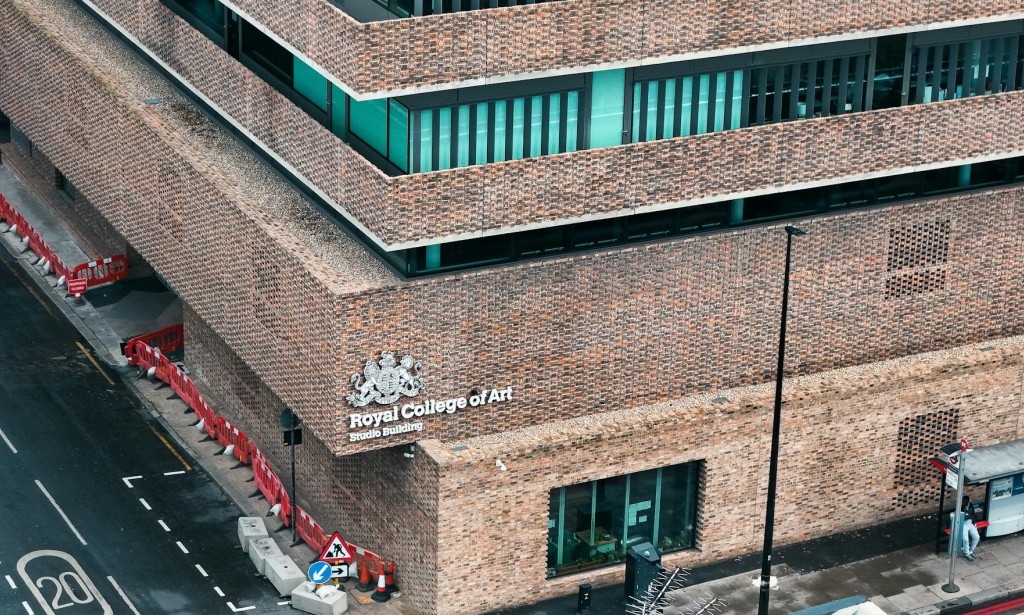 Pakistan Fashion and Design Institute: Top Colleges, Courses & Career Guide 2026