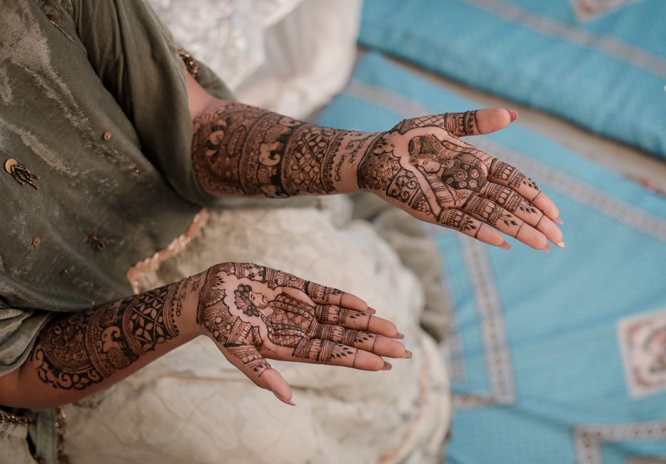 Regal Mughal Inspired Mehndi Design