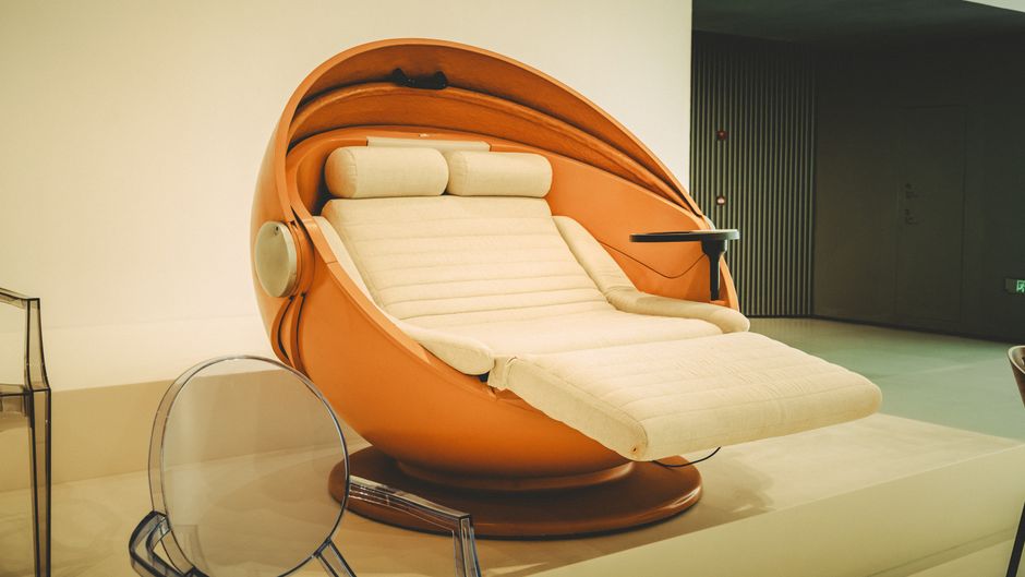 A modern and futuristic relaxation chair in a stylish indoor environment, perfect for contemporary interiors.